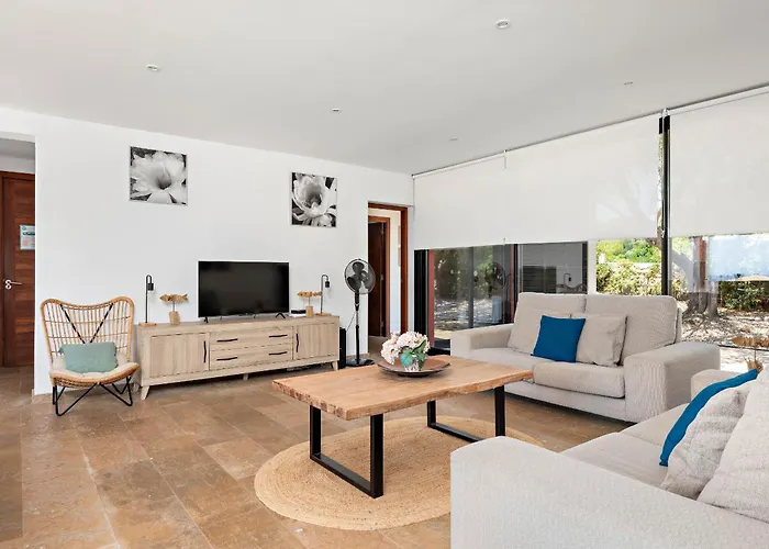 Vila Rosa By Escape Binibeca